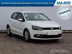Biały Używany 2015 VW Polo | 26 499 zł (Dobra cena)