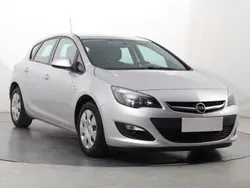 Srebrny Używany 2014 Opel Astra Hatchback | 29 999 zł (Uczciwa cena)