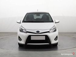 Biały Używany 2014 Toyota Yaris Hybrid Hatchback | 44 999 zł (Uczciwa cena)