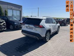 Biały Używany 2024 Toyota RAV4 Hybrid SUV | 118 900 zł