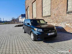 Czarny Używany 2012 Toyota BB Minivan | 19 500 zł