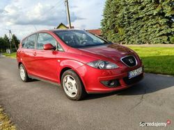 Czerwony Używany 2007 Seat Altea XL Minivan | 10 900 zł (Uczciwa cena)