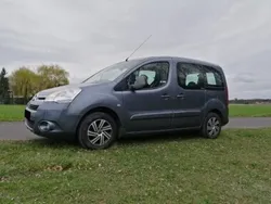 Inny kolor Używany 2011 Citroën Berlingo Minivan | 23 700 zł (Uczciwa cena)
