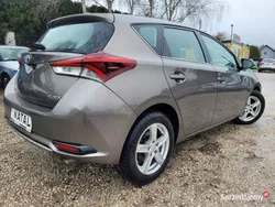 Brązowy Używany 2016 Toyota Auris Hatchback | 44 800 zł (Uczciwa cena)