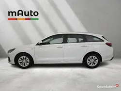 Biały Używany 2022 Hyundai i30 Kombi | 64 900 zł (Uczciwa cena)