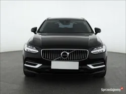 Czarny Używany 2019 Volvo V90 Kombi | 124 999 zł (Super Cena)