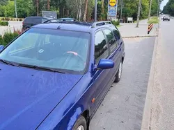 Granatowy Używany 2001 Honda Civic Kombi | 2000 zł