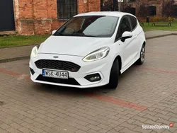 Biały Używany 2018 Ford Fiesta ST-Line Hatchback | 37 900 zł (Uczciwa cena)