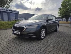 Szary Używany 2021 Skoda Octavia Ambition Kombi | 66 500 zł (Uczciwa cena)