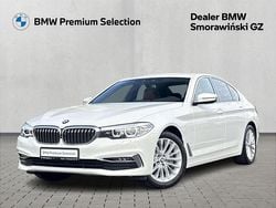 Alpine white 3 Używany 2019 BMW 518 Luxury Line Sedan/Limuzyna | 139 700 zł (Uczciwa cena)