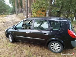 Czarny Używany 2007 Renault Scénic II Minivan | 6800 zł (Dość drogi)