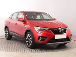 Czerwony Używany 2021 Renault Arkana SUV | 77 999 zł (Uczciwa cena)