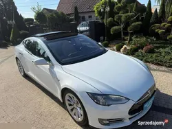 Biały Używany 2017 Tesla Model S Sedan/Limuzyna | 89 900 zł