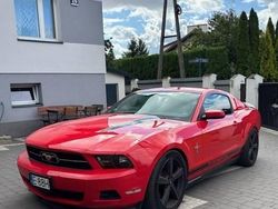 Czerwony Używany 2011 Ford Mustang Premium Coupe | 69 000 zł (Uczciwa cena)
