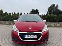 Czerwony Używany 2017 Peugeot 208 Hatchback | 18 500 zł (Super Cena)