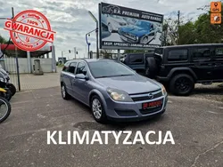 Srebrny Używany 2005 Opel Astra Sedan/Limuzyna | 9990 zł (Dość drogi)