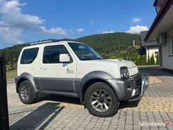 Biały Używany 2015 Suzuki Jimny SUV | 76 000 zł