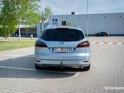 Niebieski Używany 2007 Ford Mondeo Kombi | 26 999 zł