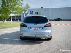 Niebieski Używany 2007 Ford Mondeo Kombi | 26 999 zł