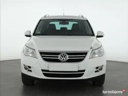 Biały Używany 2011 VW Tiguan SUV | 28 499 zł (Uczciwa cena)