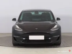 Czarny Używany 2019 Tesla Model 3 Long Range Sedan/Limuzyna | 98 000 zł