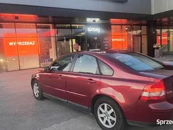 Bordowy Używany 2005 Volvo S40 Momentum Sedan/Limuzyna | 8000 zł (Super Cena)