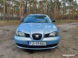 Niebieski Używany 2004 Seat Cordoba Stella Sedan/Limuzyna | 10 000 zł (Dość drogi)