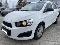Biały Używany 2012 Chevrolet Aveo Hatchback | 7900 zł (Uczciwa cena)
