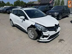 Biały Używany 2018 Renault Clio GrandTour Kombi | 14 900 zł