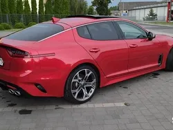 Czerwony Używany 2018 Kia Stinger GT-Line Coupe | 129 000 zł (Uczciwa cena)