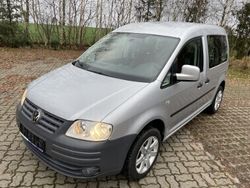 Czerwony Używany 2009 VW Caddy Minivan | 20 900 zł (Uczciwa cena)
