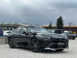 Czarny (metalik) Używany 2021 Toyota Mirai Sedan/Limuzyna | 119 900 zł