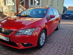 Czerwony Używany 2014 Seat Leon Kombi | 25 700 zł (Uczciwa cena)