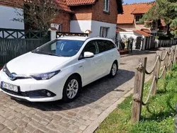 Biały Używany 2017 Toyota Auris Kombi | 58 800 zł (Uczciwa cena)
