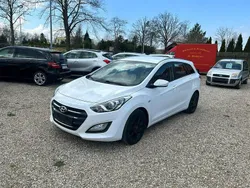 Biały Używany 2016 Hyundai i30 Kombi | 35 500 zł (Uczciwa cena)