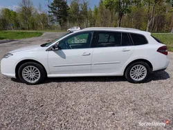 Biały Używany 2013 Renault Laguna III Kombi | 23 900 zł (Uczciwa cena)