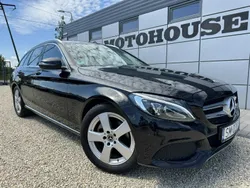 Czarny Używany 2017 Mercedes C180 Avantgarde Sedan/Limuzyna | 69 900 zł (Uczciwa cena)