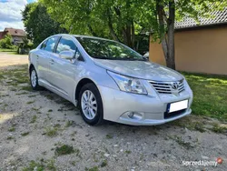 Srebrny Używany 2009 Toyota Avensis Sedan/Limuzyna | 16 900 zł (Uczciwa cena)