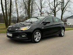 Czarny Używany 2015 Opel Astra Sedan/Limuzyna | 24 900 zł (Dość drogi)