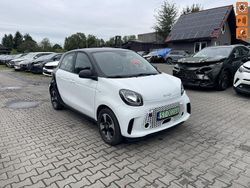 Biały Używany 2021 Smart ForFour Electric Drive Hatchback | 23 900 zł