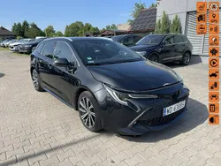 Czarny (metalik, perła) Używany 2022 Toyota Corolla Kombi | 69 900 zł