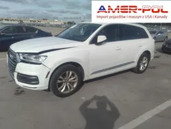 Biały Używany 2018 Audi Q7 Premium SUV | 103 000 zł