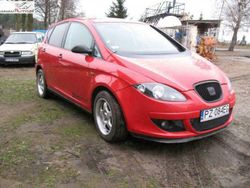 Czerwony ciemny Używany 2007 Seat Altea Minivan | 20 500 zł