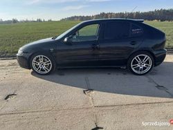 Czarny Używany 2003 Seat Leon Hatchback | 6500 zł (Dość drogi)