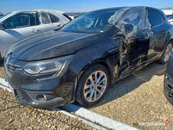 Czarny Używany 2016 Renault Mégane IV Intens Hatchback | 30 600 zł