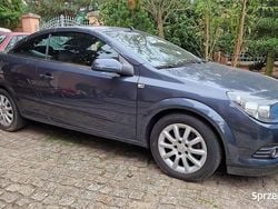 Granatowy Używany 2007 Opel Astra Cabriolet Kabriolet | 8990 zł