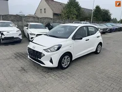 Biały Używany 2023 Hyundai i10 Hatchback | 19 900 zł