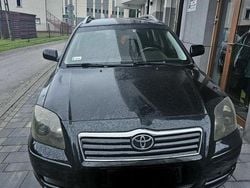 Czarny Używany 2005 Toyota Avensis Kombi | 6900 zł (Dobra cena)