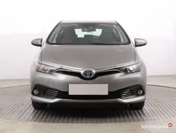 Szary Używany 2018 Toyota Auris Hybrid Hatchback | 57 999 zł (Uczciwa cena)