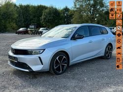 Srebrny (metalik) Używany 2023 Opel Astra Kombi | 35 900 zł